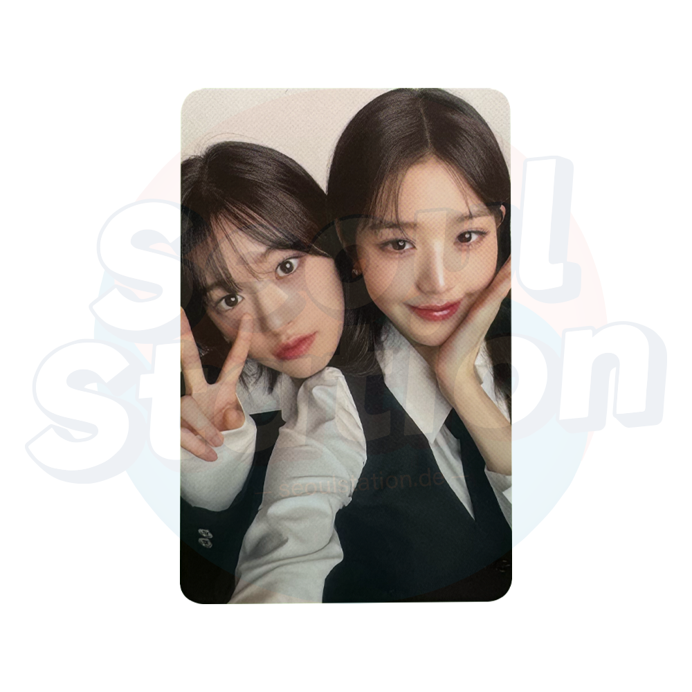 IVE - THE 1ST WORLD TOUR "SHOW WHAT I HAVE" - Official MD Random UNIT Photo Card  yujin & wonyoung