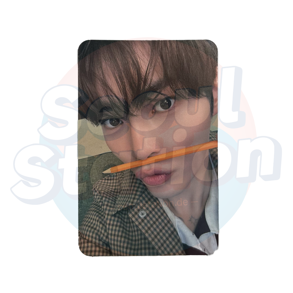 ZEROBASEONE - 2026 Season's Greetings '(0_1) WORLD' - YES24 Photocard Hanbin