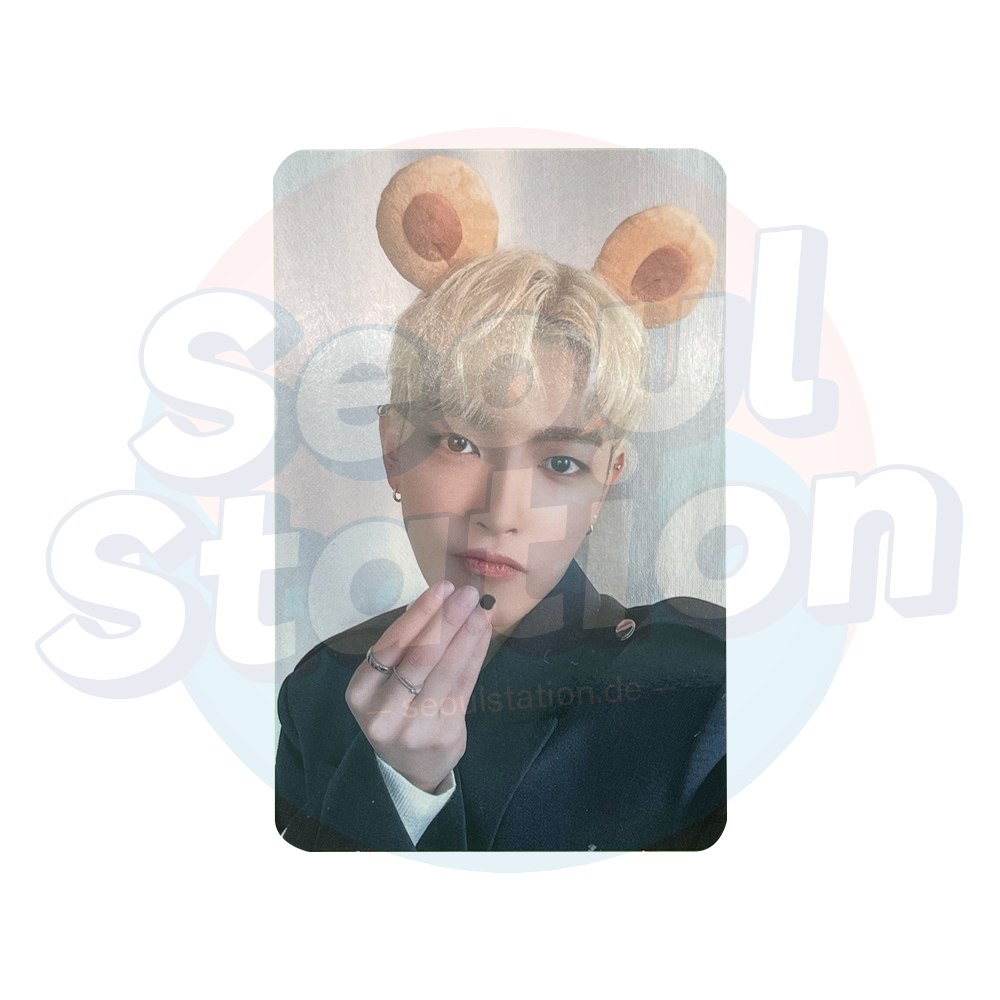 ATEEZ - ANITEEZ IN ILLUSION - Trading Card - HONGJOONG