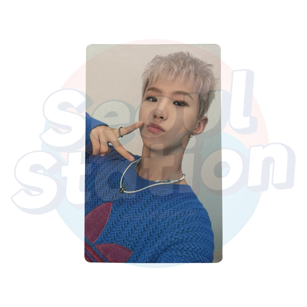 SEVENTEEN - 2022 Photobook: THE NAME; 17 - Photo Cards (Blue Back) Hoshi