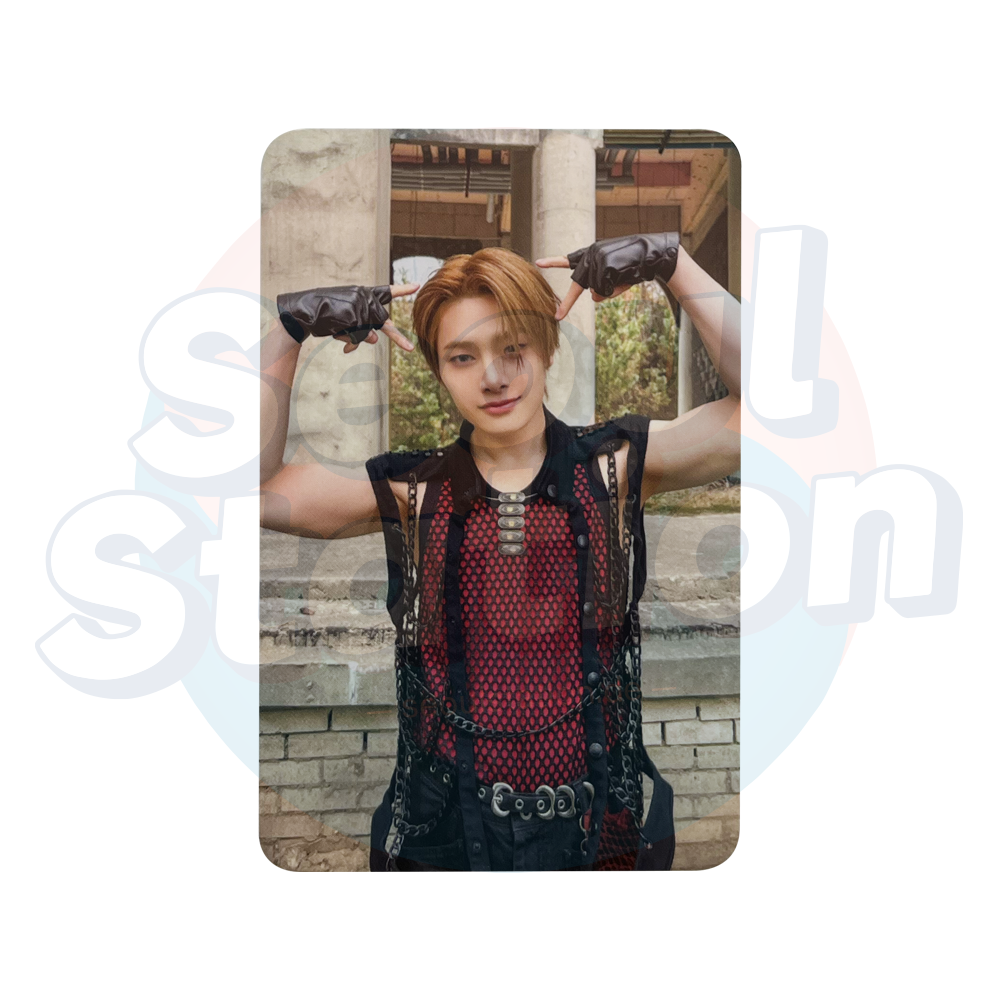 STRAY KIDS - 10th Mini Album 'THIS&THAT' - SOUNDWAVE Lucky Draw 1st Week Photocard (This,That Ver.) seoulstation.de