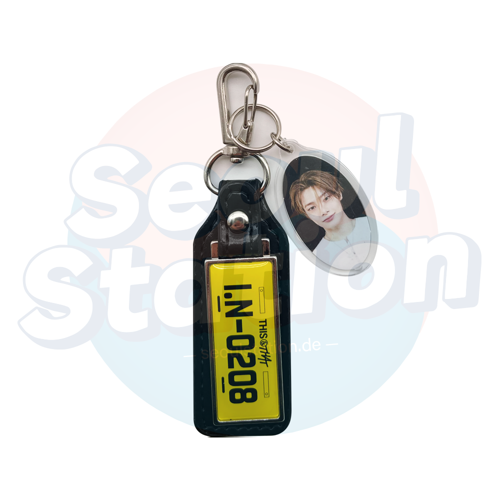 STRAY KIDS - 10th Mini Album 'THIS&THAT' (Truck Ver.) - LIMITED Ver. - Keychain + Mirror Set seoulstation.de