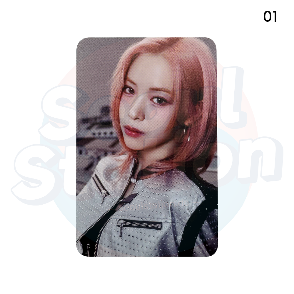 ITZY - 2nd World Tour 'BORN TO BE' - Trading Photo Card (RYUJIN Ver.) 01