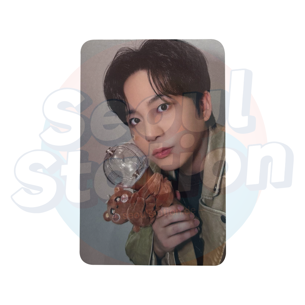 ATEEZ - ANITEEZ IN TREASURE - OFFICIAL MD Photocard - Lightiny Ver. Jongho