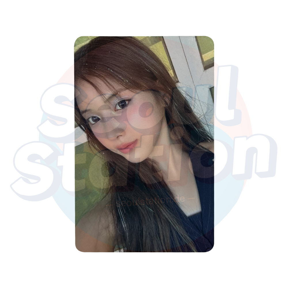 NMIXX - 1st Full Album 'BLUE VALENTINE' - PHOTOBOOK Ver. - APPLE MUSIC Photocard Jiwoo