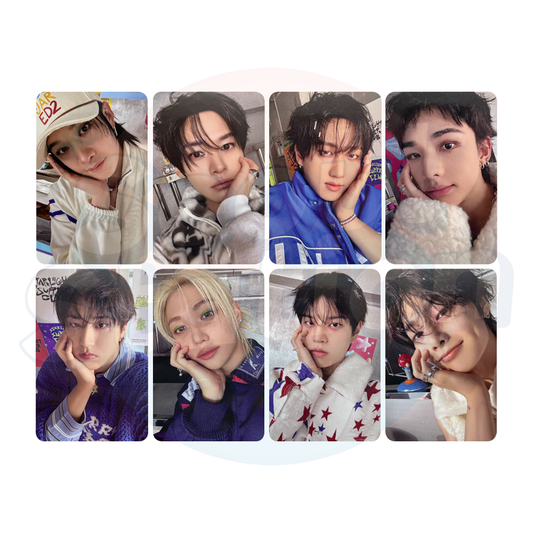 STRAY KIDS - 2026 Season's Greetings 'STARLIGHT SUPPER CLUB' - YES24 Photocard