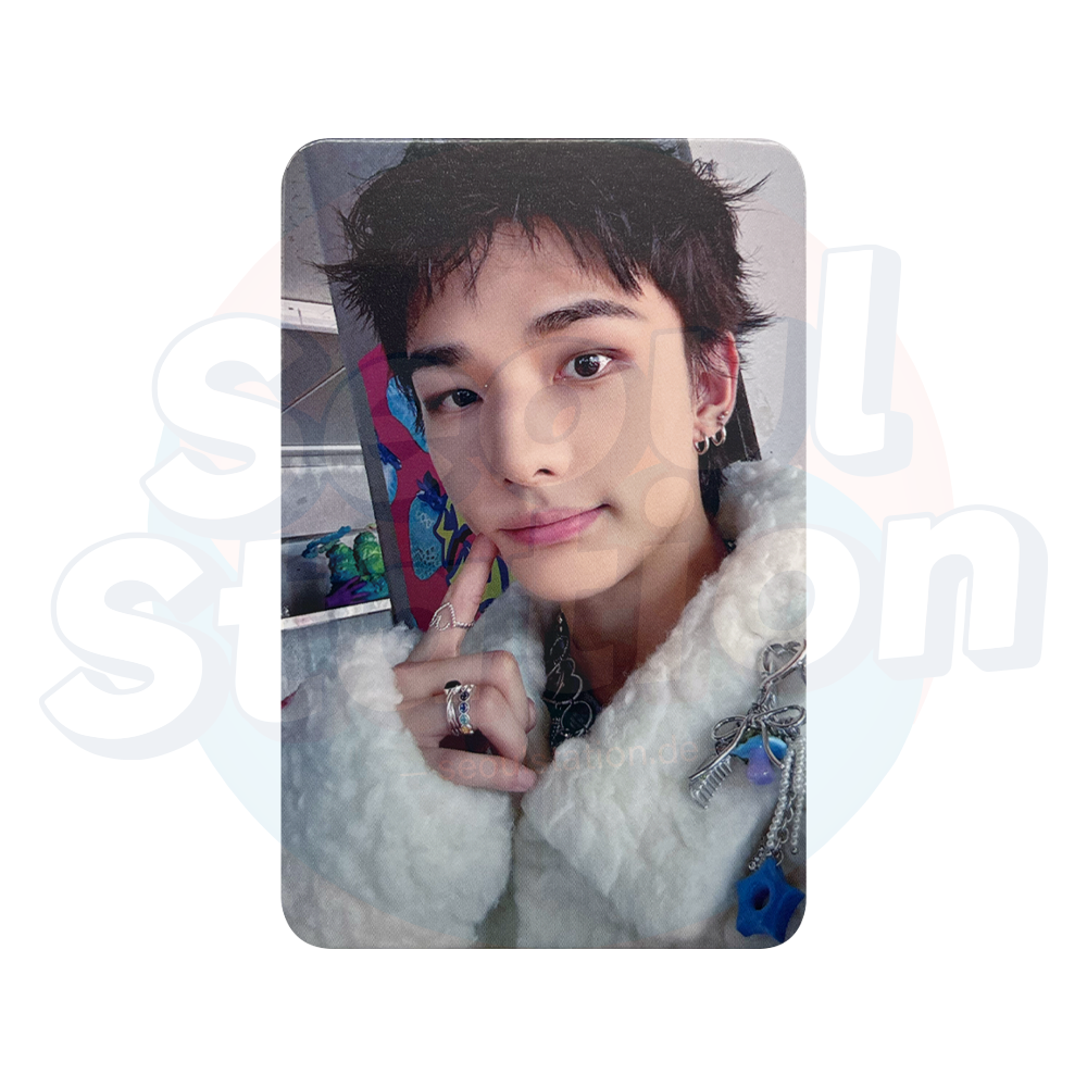 STRAY KIDS - 2026 Season's Greetings 'STARLIGHT SUPPER CLUB' - KPOP TOGETHER Photocard hyunjin