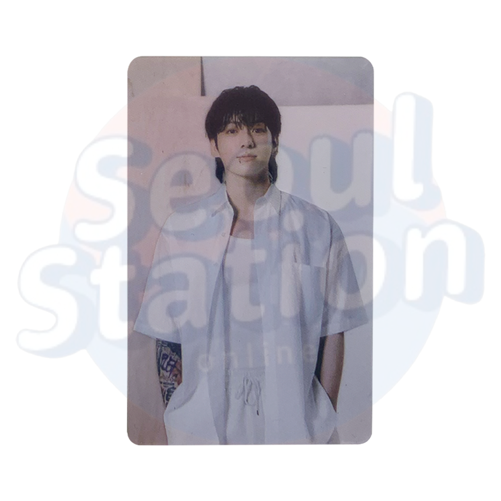 Jung Kook - GOLDEN - WEVERSE Transparent PVC Photocard frontal