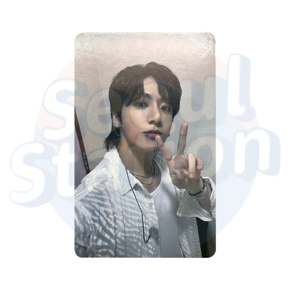 JUNG KOOK - GOLDEN - Soundwave Lucky Draw Photo Card white outfit