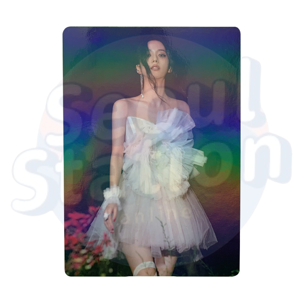 JISOO - ME - WEVERSE Holo Standing Frame white outfit