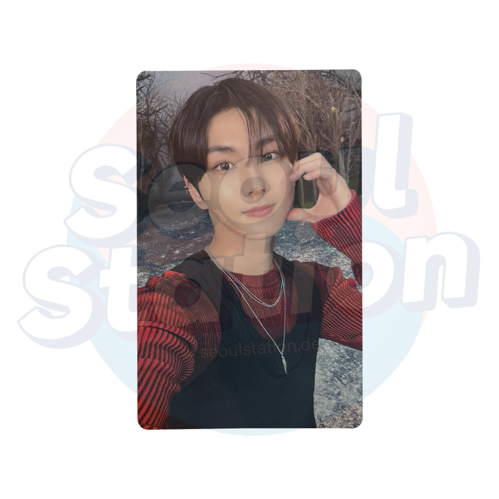 ENHYPEN - 3rd World Tour 'WALK THE LINE' - Trading Photo Card (Jungwon Ver.) 8