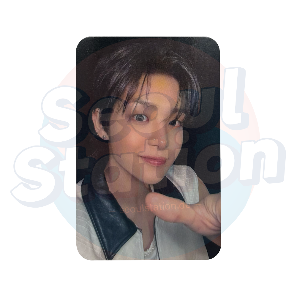 TREASURE - Special Mini Album 'PLEASURE - SOUNDWAVE Photocard Jihoon