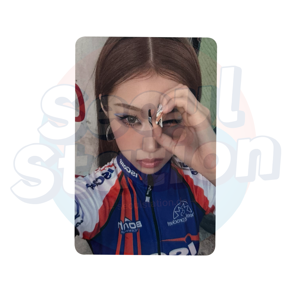 IZNA - 2nd Mini Album 'NOT JUST PRETTY' - APPLE MUSIC Photocard Jungeun