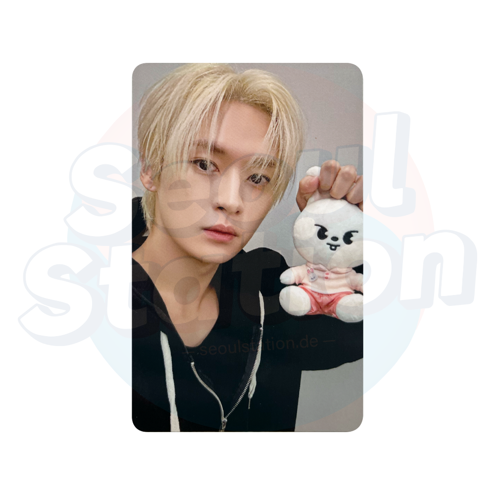 STRAY KIDS - Pop-Up Store 'SKZOO X ZOOTOPIA 2' - FANS SHOP Official MD Photocard lee know