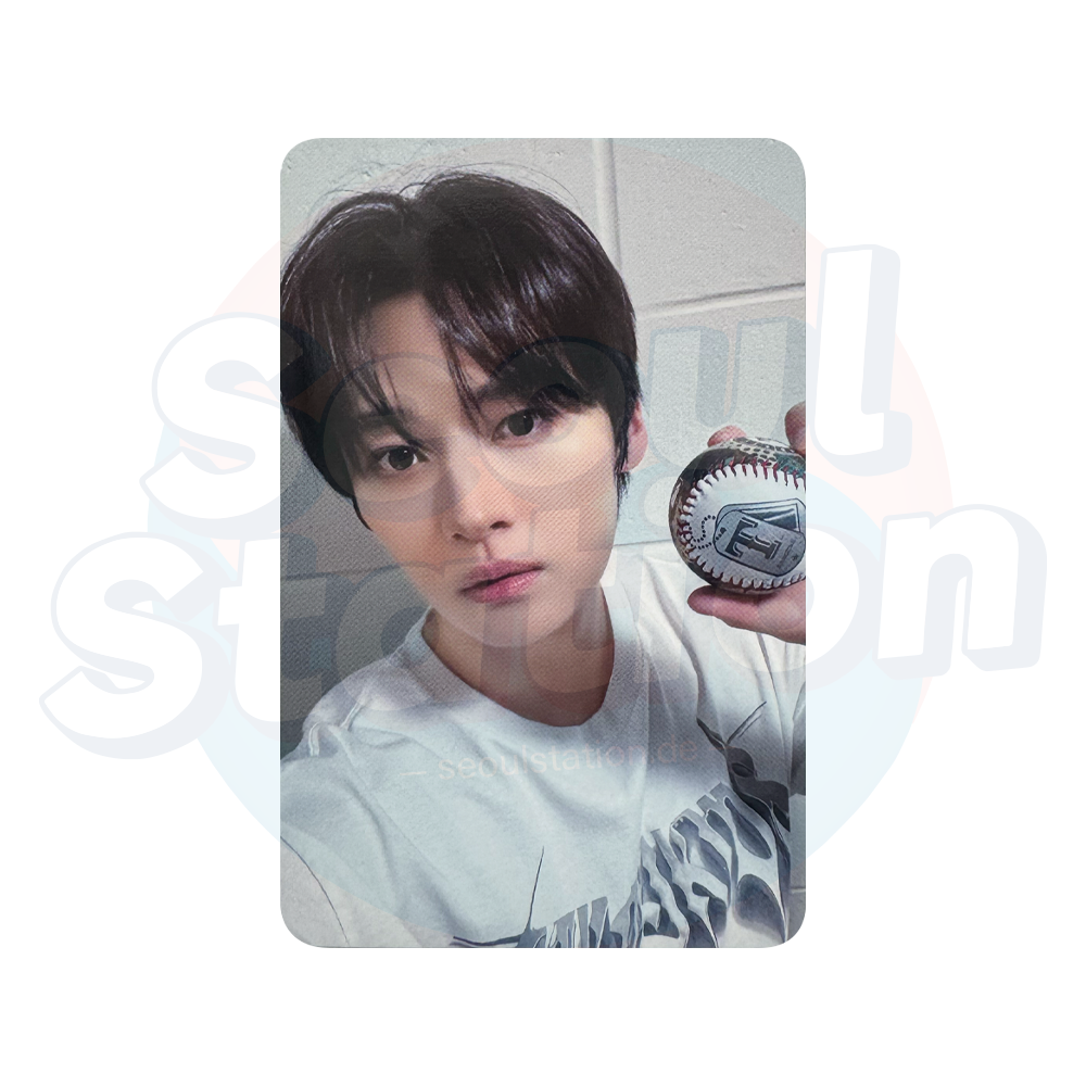 STRAY KIDS - 'KARMA' - MUSIC PLANT POB Photocard lee know