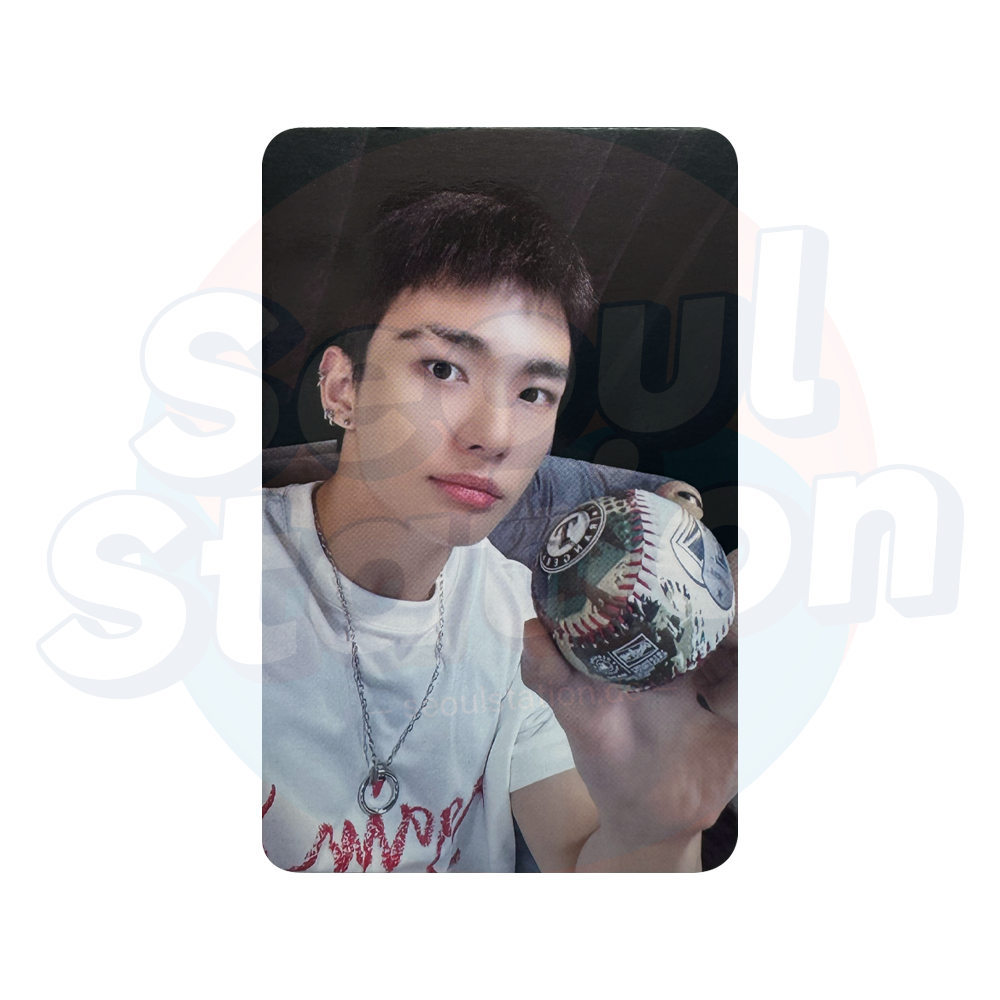 STRAY KIDS - 'KARMA' - MUSIC PLANT POB Photocard hyunjin