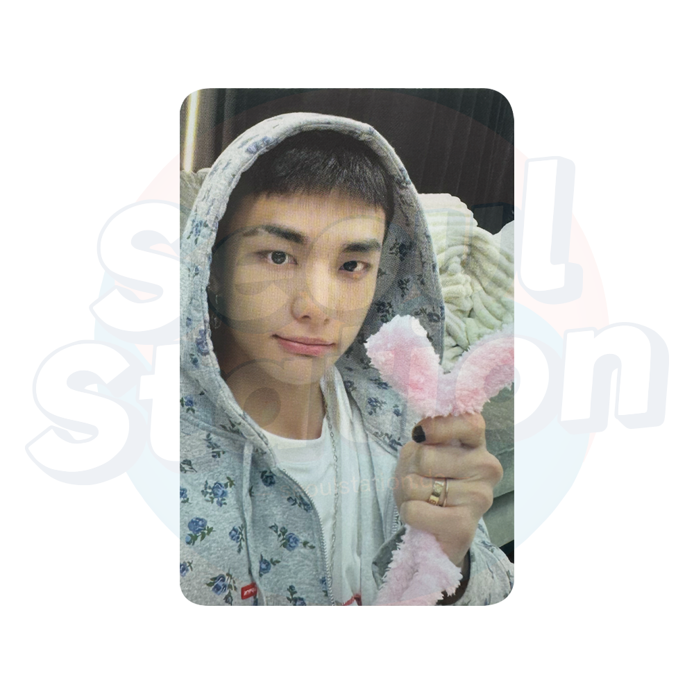 STRAY KIDS - 'KARMA' - MUSIC KOREA POB Photocard  hyunjin