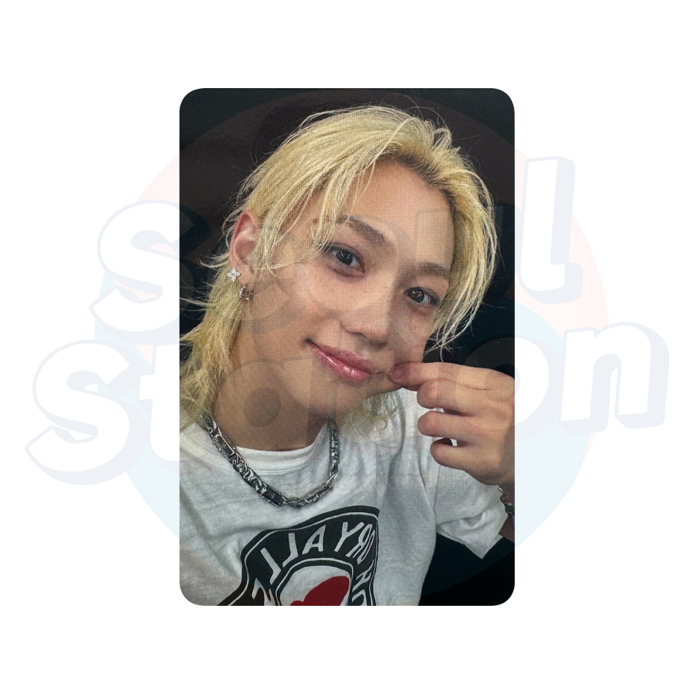 STRAY KIDS - 'KARMA' - APPLE MUSIC POB Photocard felix
