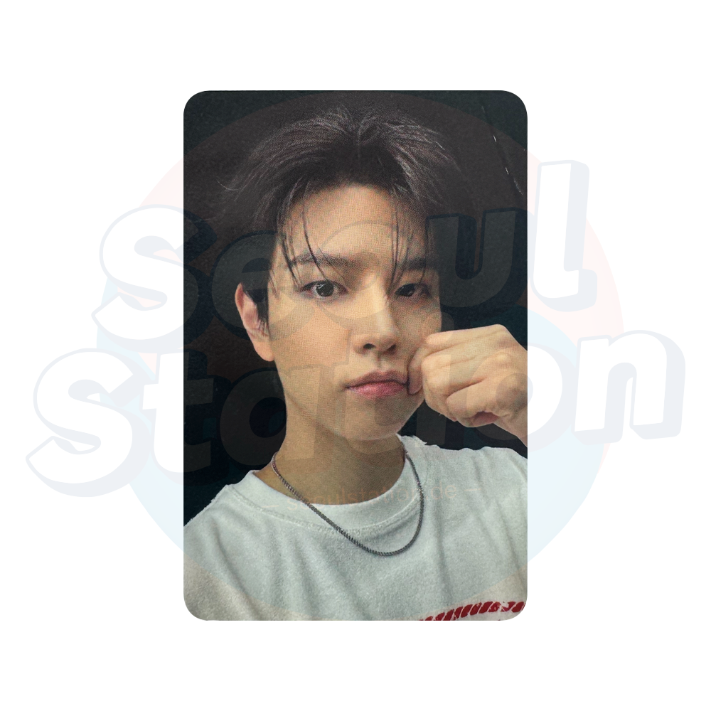 STRAY KIDS - 'KARMA' - APPLE MUSIC POB Photocard seungmin