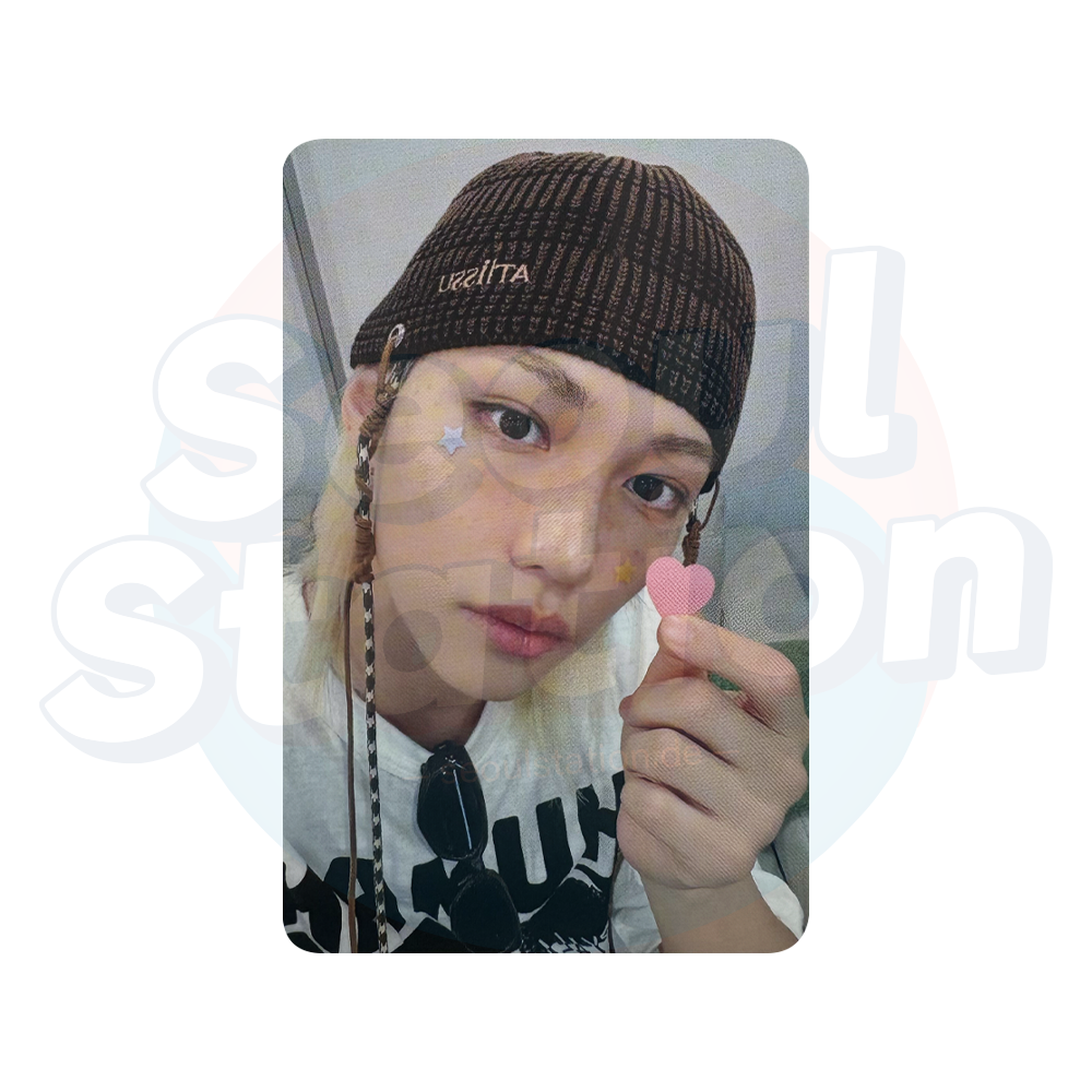 STRAY KIDS - 'KARMA' - SOUNDWAVE POB Photocard  felix