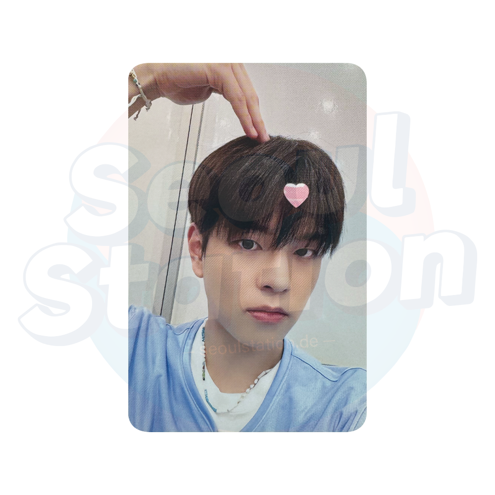 STRAY KIDS - 'KARMA' - SOUNDWAVE POB Photocard  seungmin