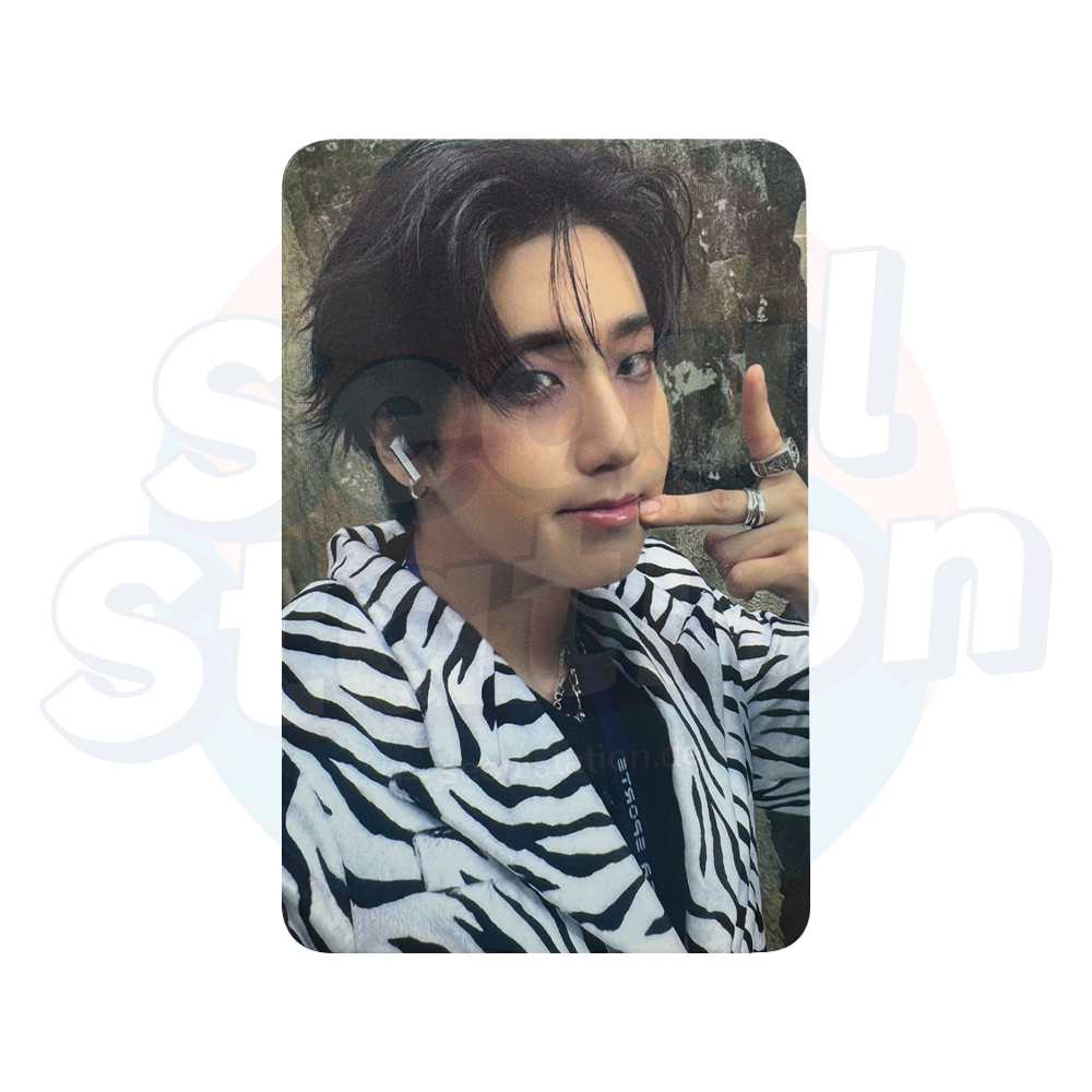 STRAY KIDS - 'KARMA' - ALADIN POB Photocard  han