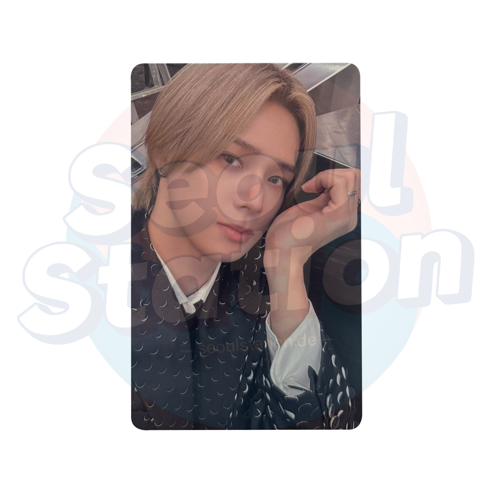 &TEAM - 3rd Single 'GO IN BLIND' - WEVERSE Photo Card K