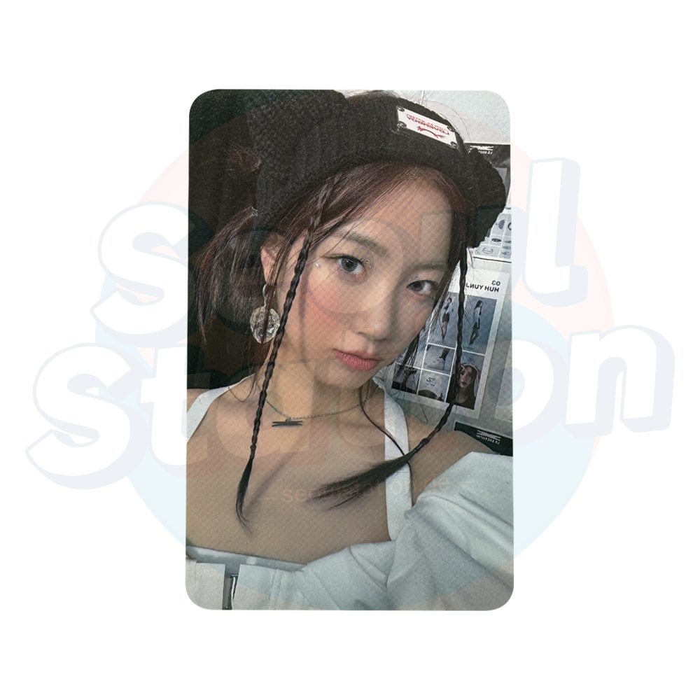 LE SSERAFIM - 3rd Mini Album: EASY - Soundwave 1st Lucky Draw Event Photo Card kazuha