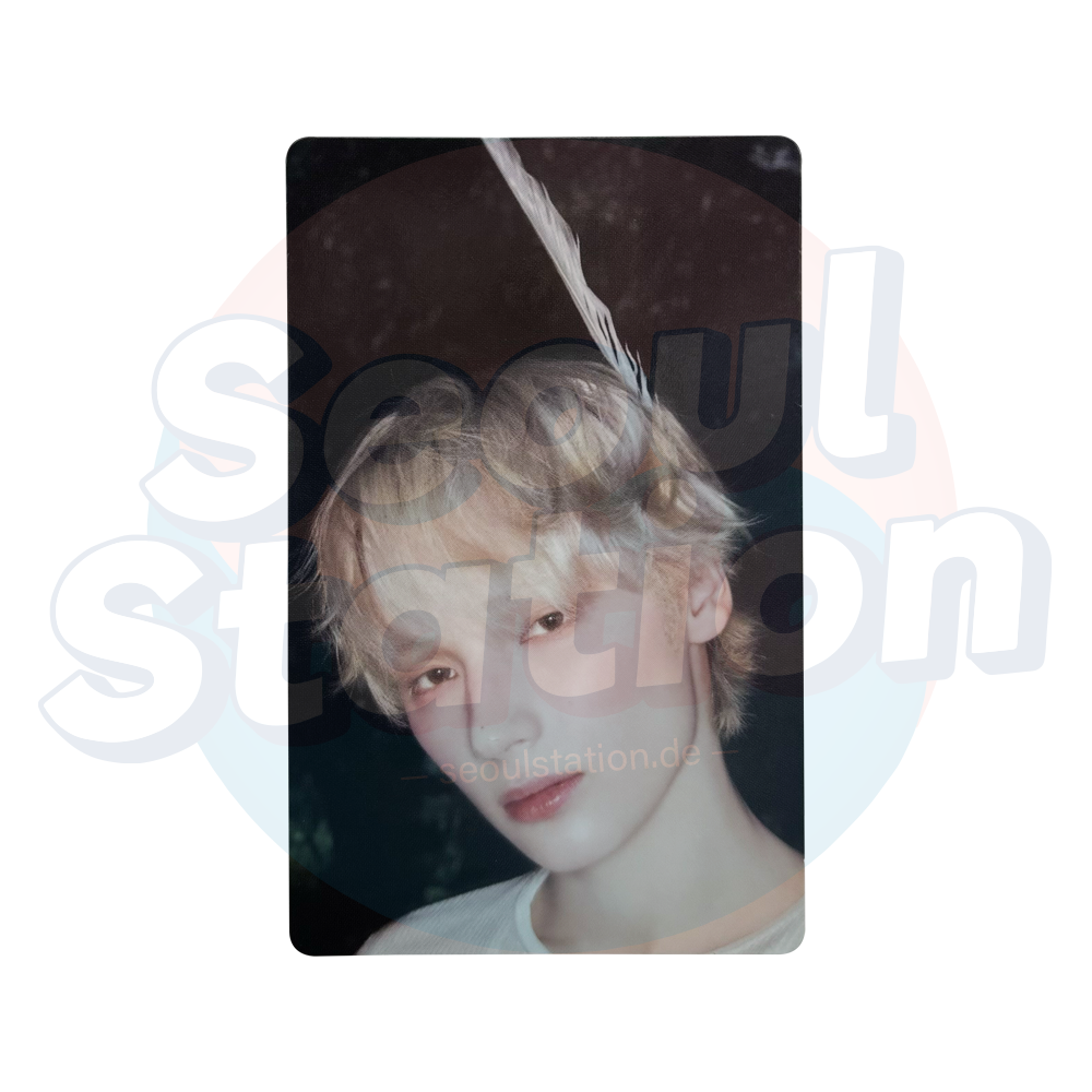 TXT - Japan 3rd Album 'STARKISSED'- WEVERSE Photocard HueningKai