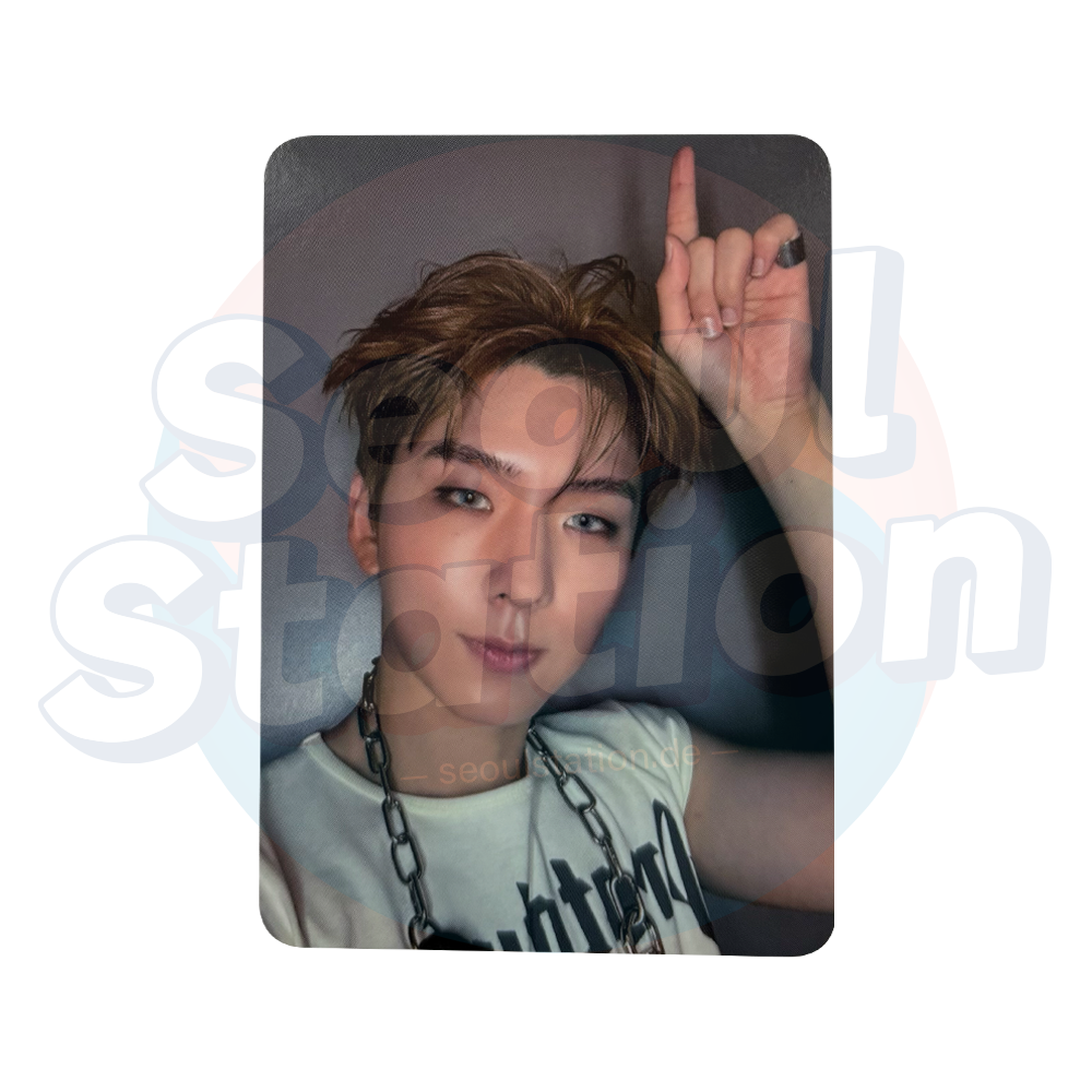 MONSTA X - 13th Mini Album: 'THE X' - WITHMUU Lucky Draw Photocard Kihyun