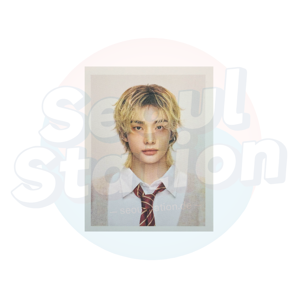 STRAY KIDS - 6th Fanmeeting 'STAY IN OUR LITTLE HOUSE' - Official MD ID Photo - SET B seoulstation.de hyunjin