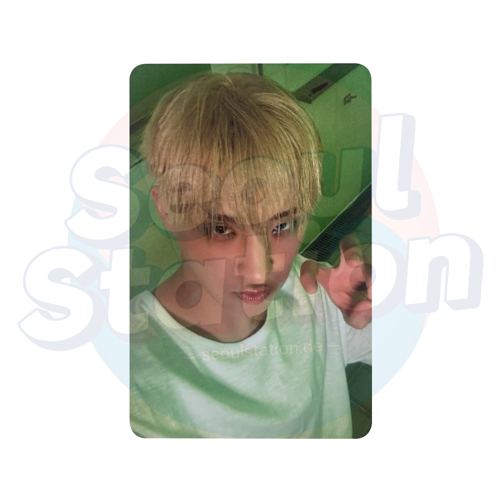 P1HARMONY- 9th Mini Album 'UNIQUE!' - APPLE MUSIC Photocard (Light Keyring Ver.) Keeho