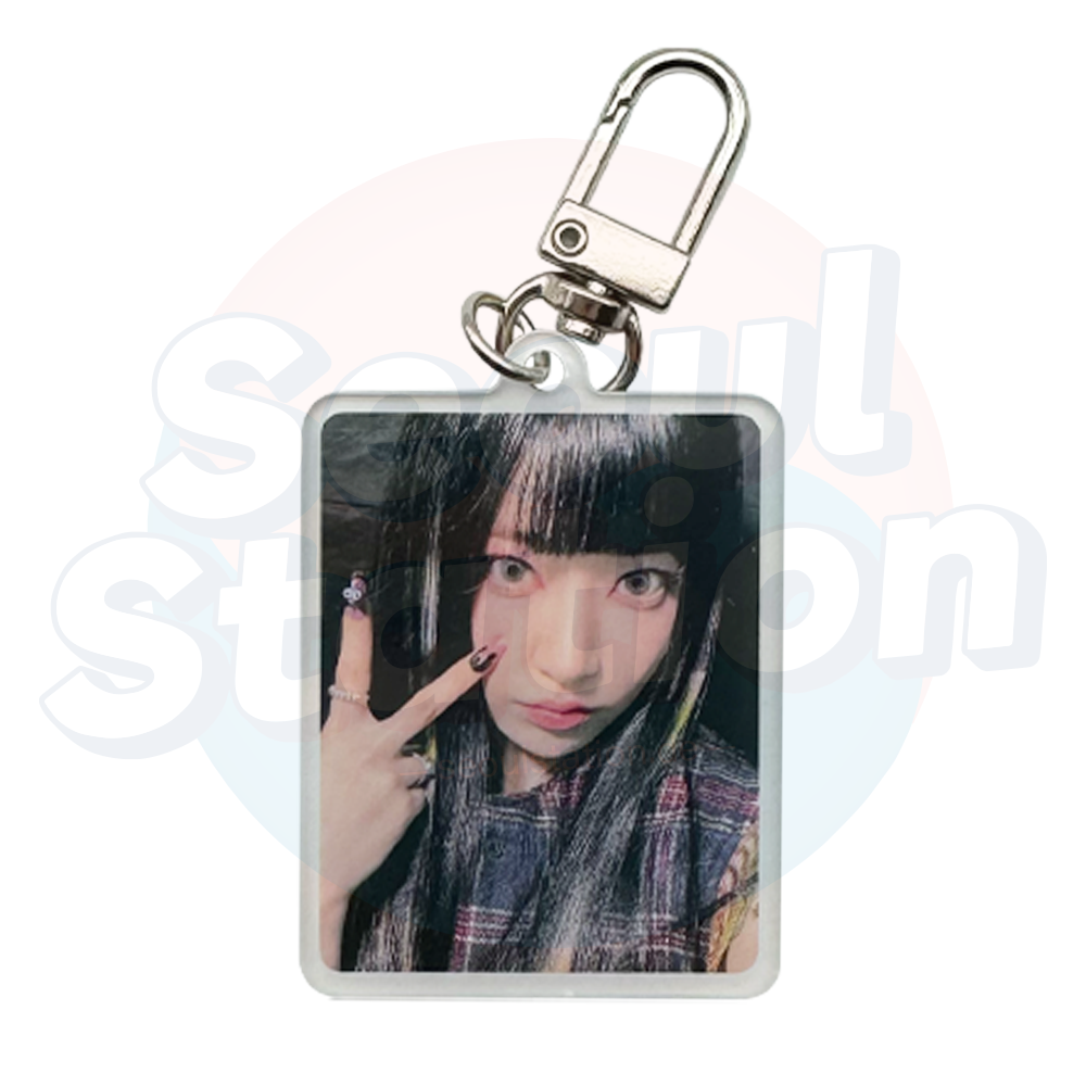 LE SSERAFIM - 3rd Mini Album: EASY - WEVERSE Keyring sakura