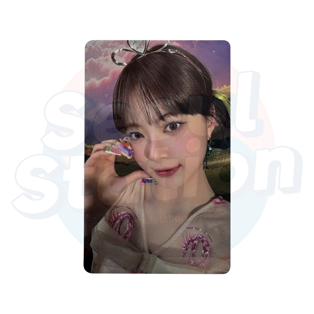 LE SSERAFIM - 4th Mini Album: CRAZY - WEVERSE Photo Card eunchae