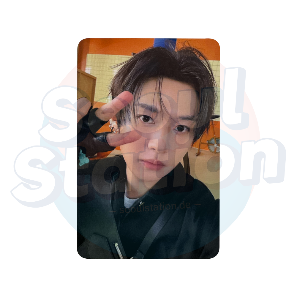 STRAY KIDS - 10th Mini Album 'THIS&THAT' - SOUNDWAVE Pop-Up Store 1st Week Photocard