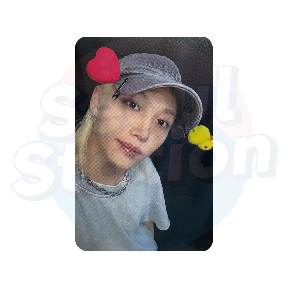 STRAY KIDS - 'KARMA' Pop-Up Store - SOUNDWAVE Lucky Draw Photocard felix