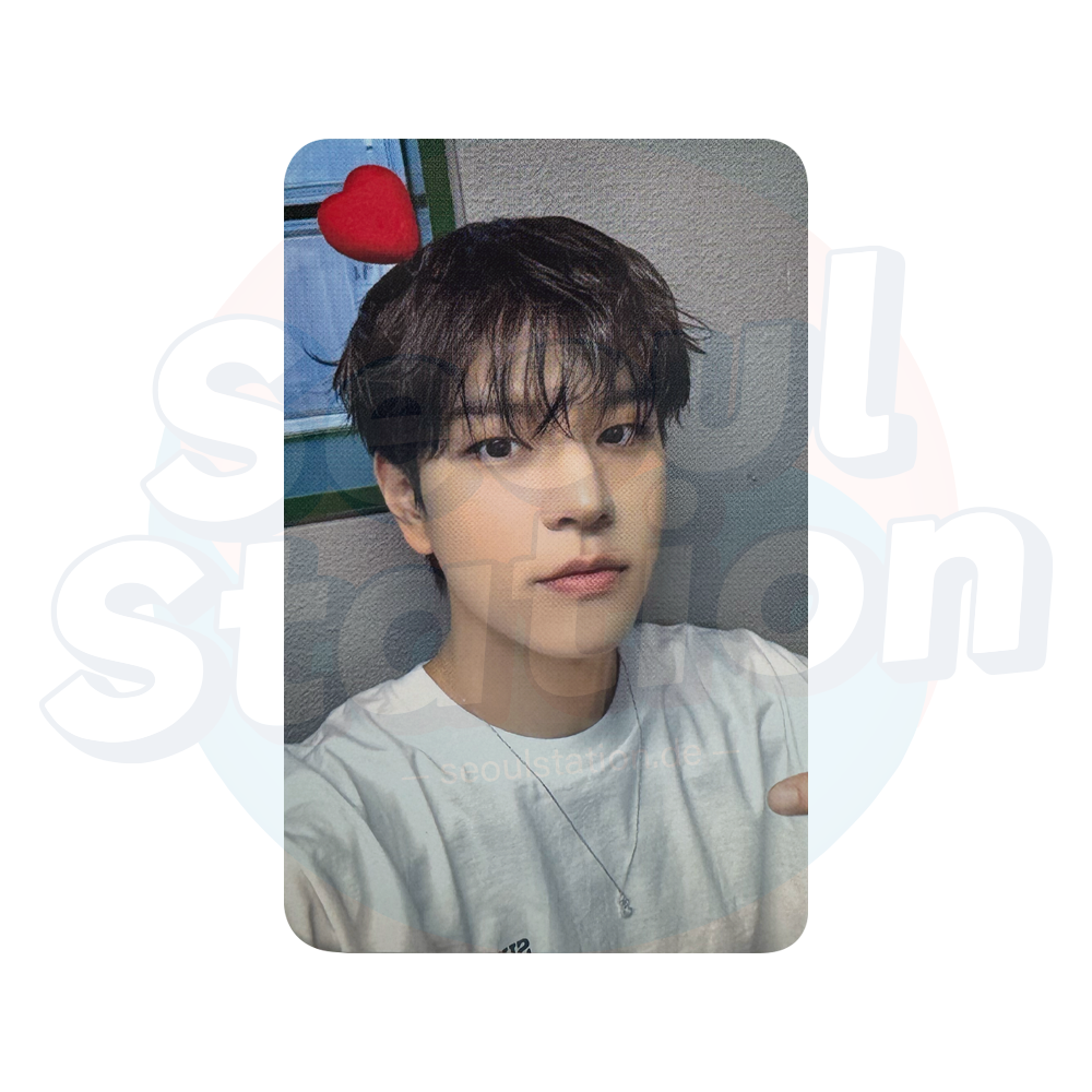STRAY KIDS - 'KARMA' Pop-Up Store - SOUNDWAVE Lucky Draw Photocard seungmin