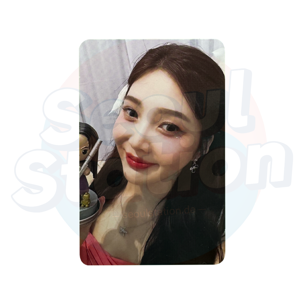 RED VELVET - Chill Kill - Official Trading Photo Card - SET B joy smile right side