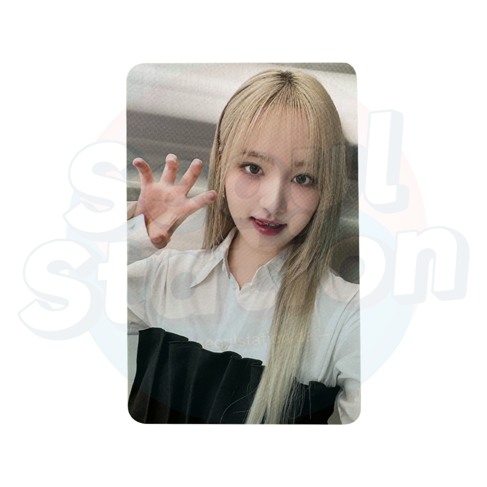 IVE - THE 1ST WORLD TOUR "SHOW WHAT I HAVE" - Official MD Random Photo Card - SET B liz