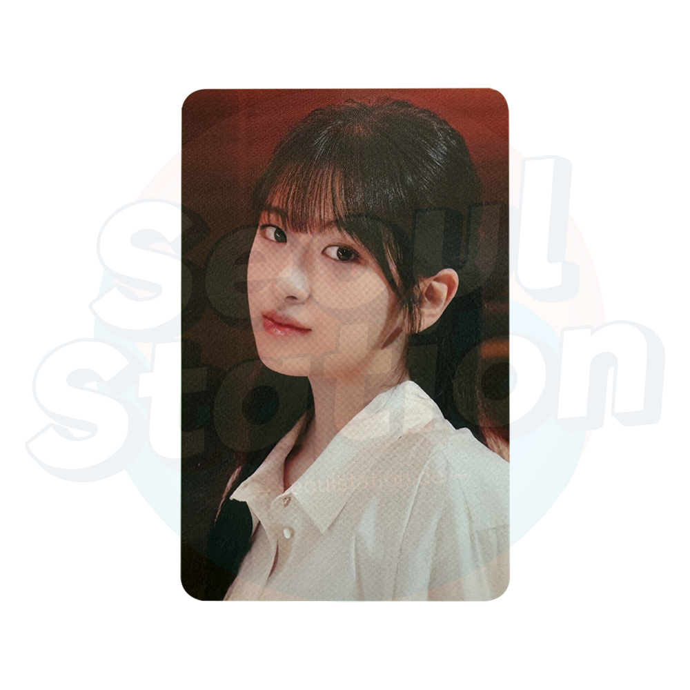 IVE - THE 1ST WORLD TOUR "SHOW WHAT I HAVE" - Official MD Random Photo Card - SET C yujin