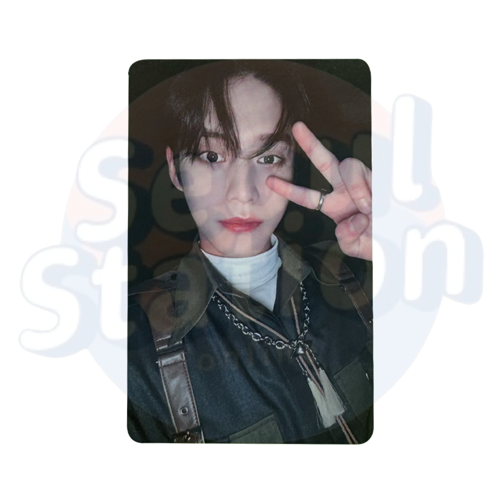 ZEROBASEONE - The Second Mini Album: MELTING POINT - With Mu U Lucky Draw Event (SPECIAL Ver.) Photo Card jiwoong
