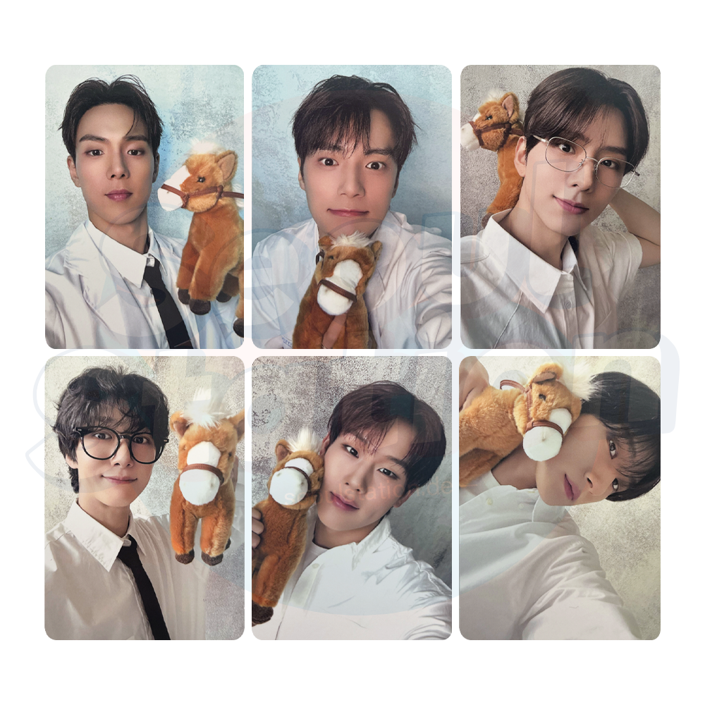 MONSTA X - 2026 Season's Greetings 'LOVE FORMULA MONBEBE' - STARSHIP Square Photocard