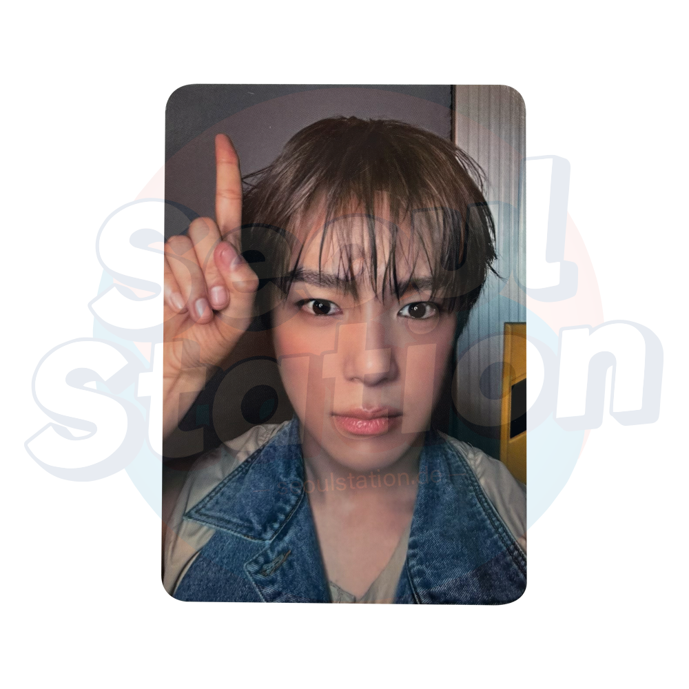 MONSTA X - 13th Mini Album: 'THE X' - WITHMUU Lucky Draw Photocard Minhyuk