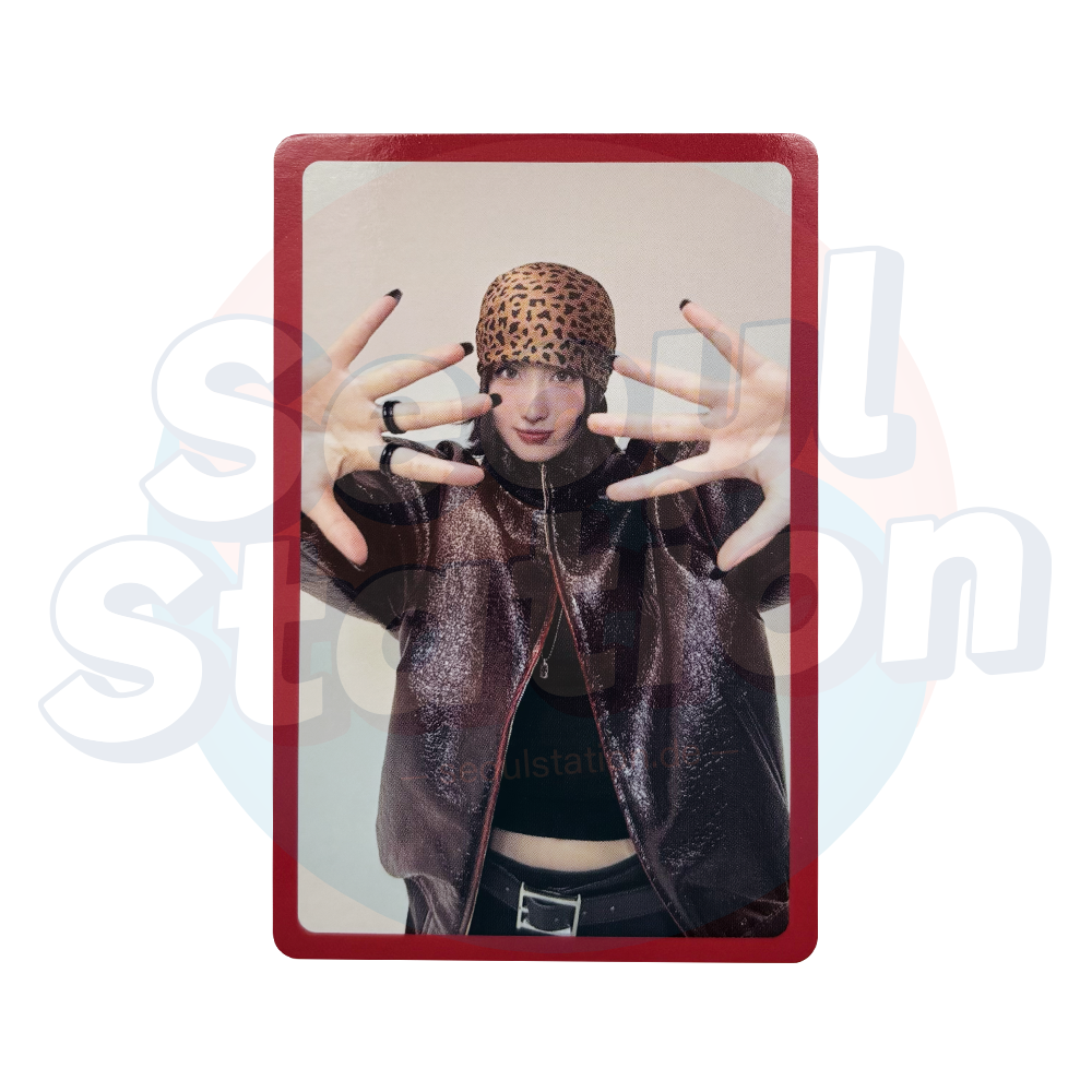 TWICE - Special Album 'TEN: THE STORY GOES ON' - Photocard - SET B (Red) Momo
