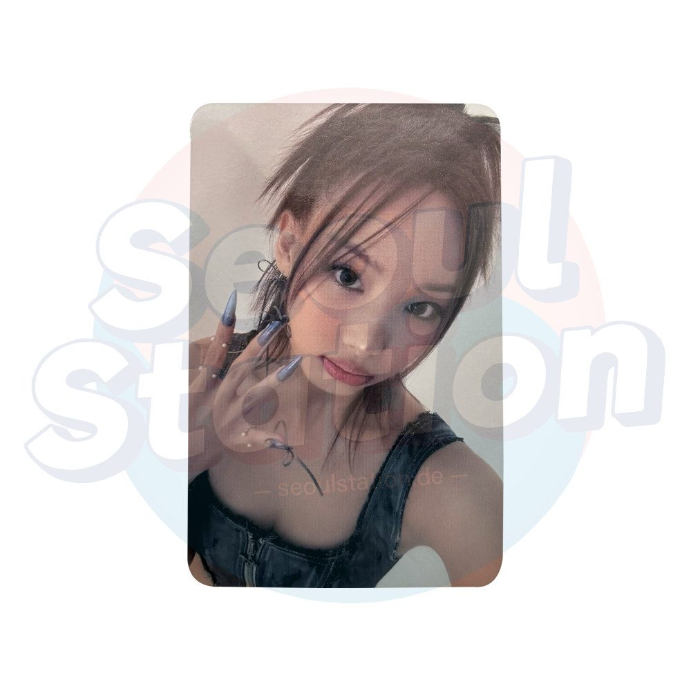 Nayeon - 2nd Mini Album 'NA' - Soundwave Photo Card 1