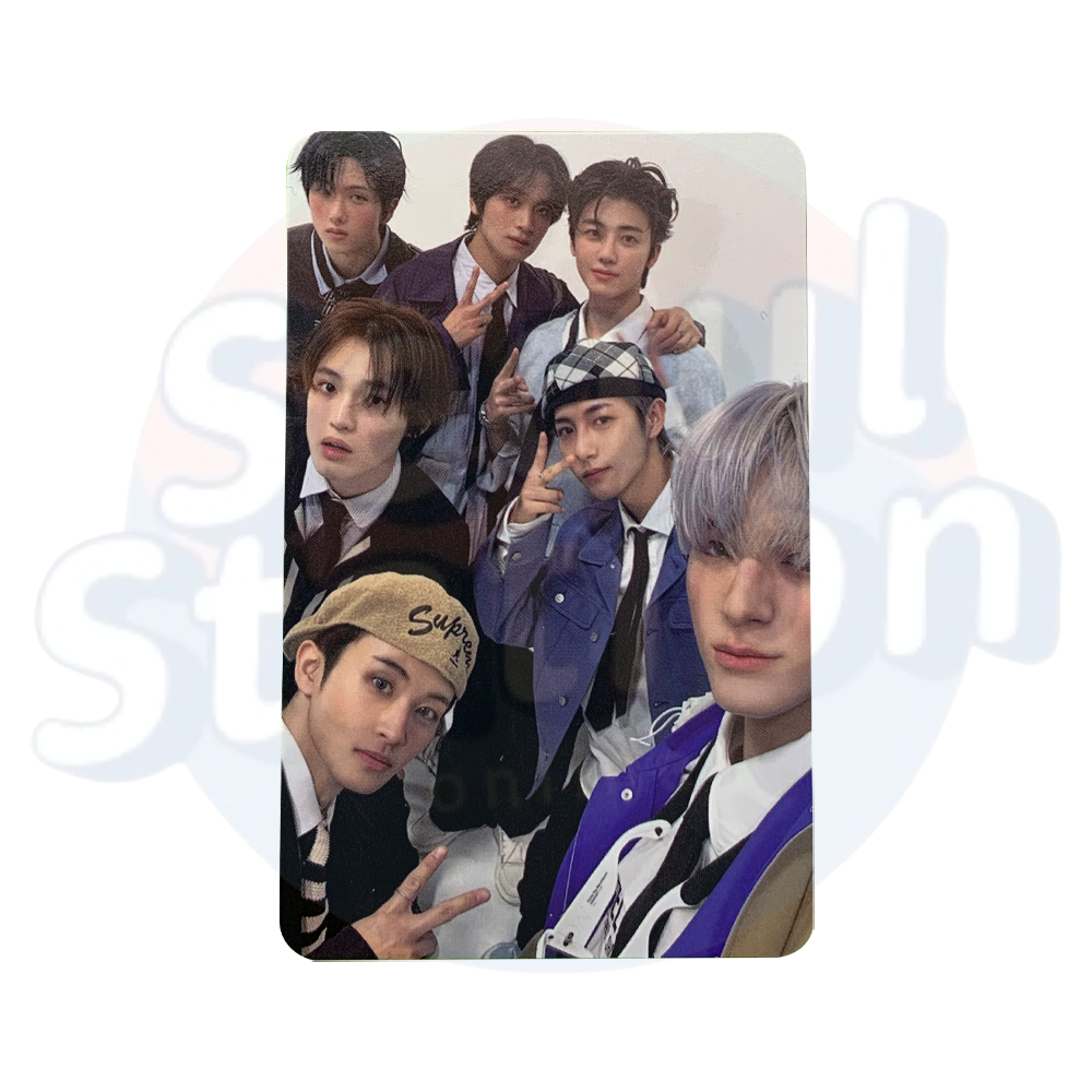 NCT DREAM - ISTJ - Apple Music Photo Card group white background