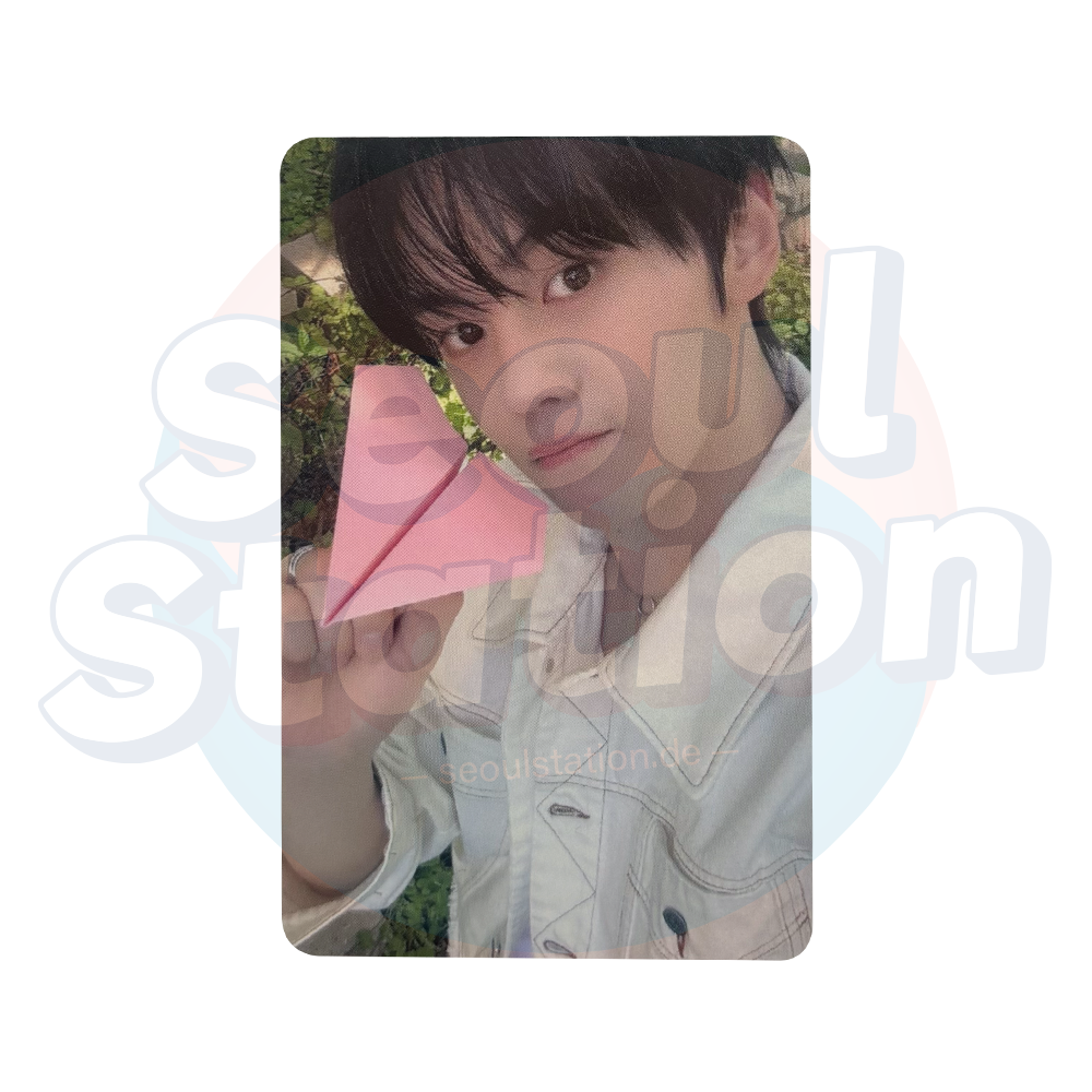 ZEROBASEONE - 1st Full Album 'NEVER SAY NEVER' - APPLE MUSIC Photocard - Photobook Ver. Gyuvin