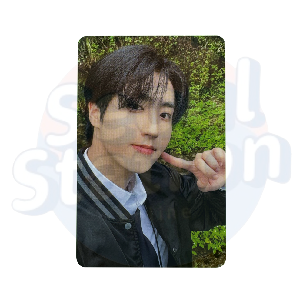 Stray Kids - 樂-STAR - ROCK STAR - Soundwave Pop-Up 1st Giveaway Photo Card (PINK&WHITE) han