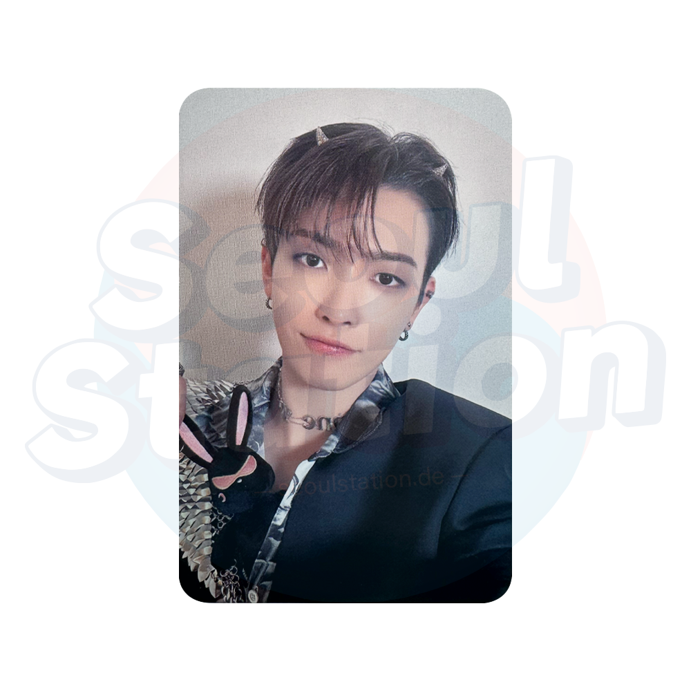 ATEEZ - GOLDEN HOUR Part.2 - SOUNDWAVE Lucky Draw Event Photo Card hongjoong