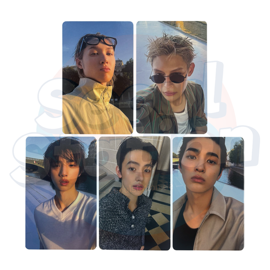 CORTIS - 2026 Tour 'PUT YOUR PHONE DOWN' - Special Gift Photocard seoulstation.de